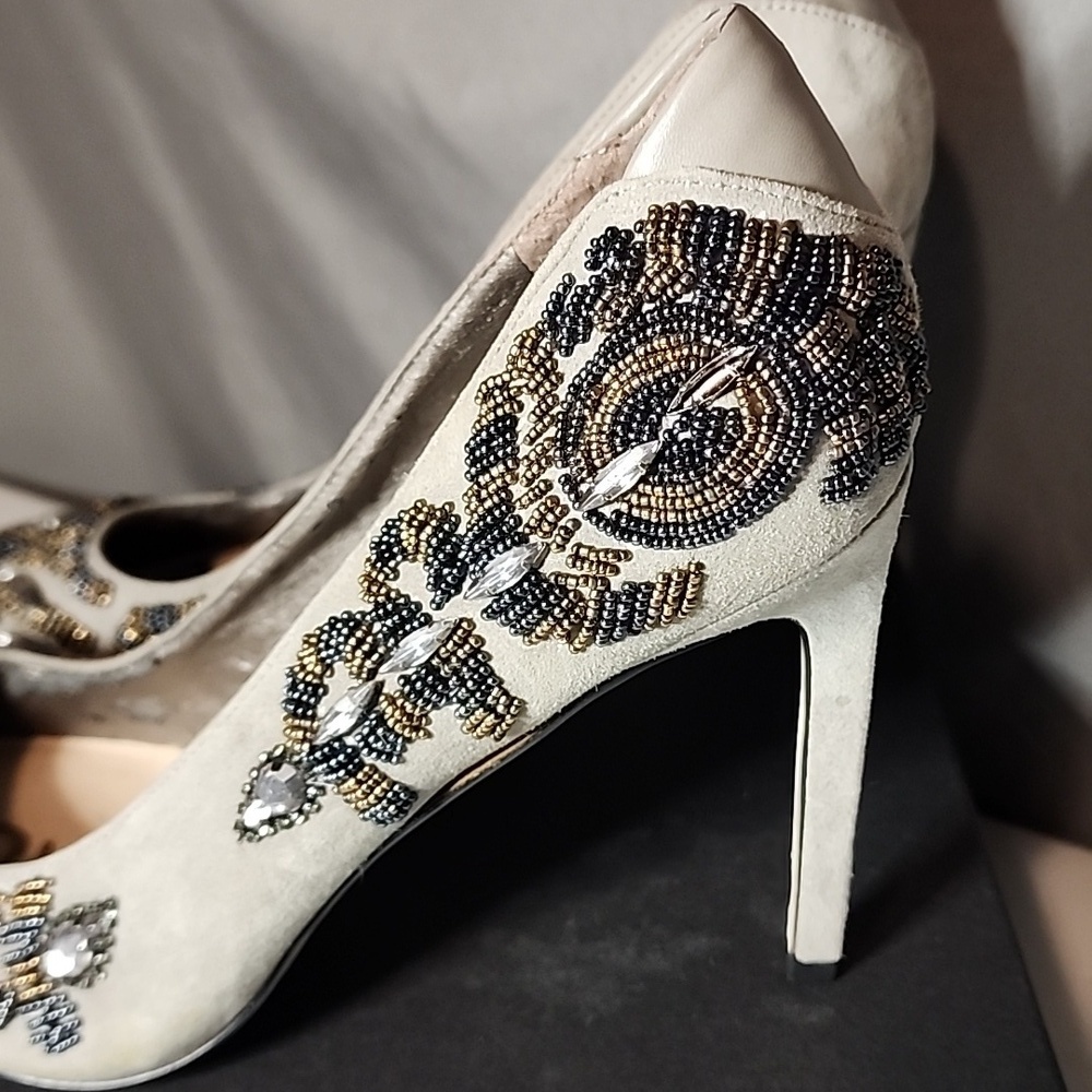 Sam Edelman Rare Beaded Women's Shoes - Gray and Gold - Picture 5 of 11